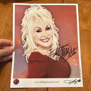 Dolly Parton signed autograph photo
